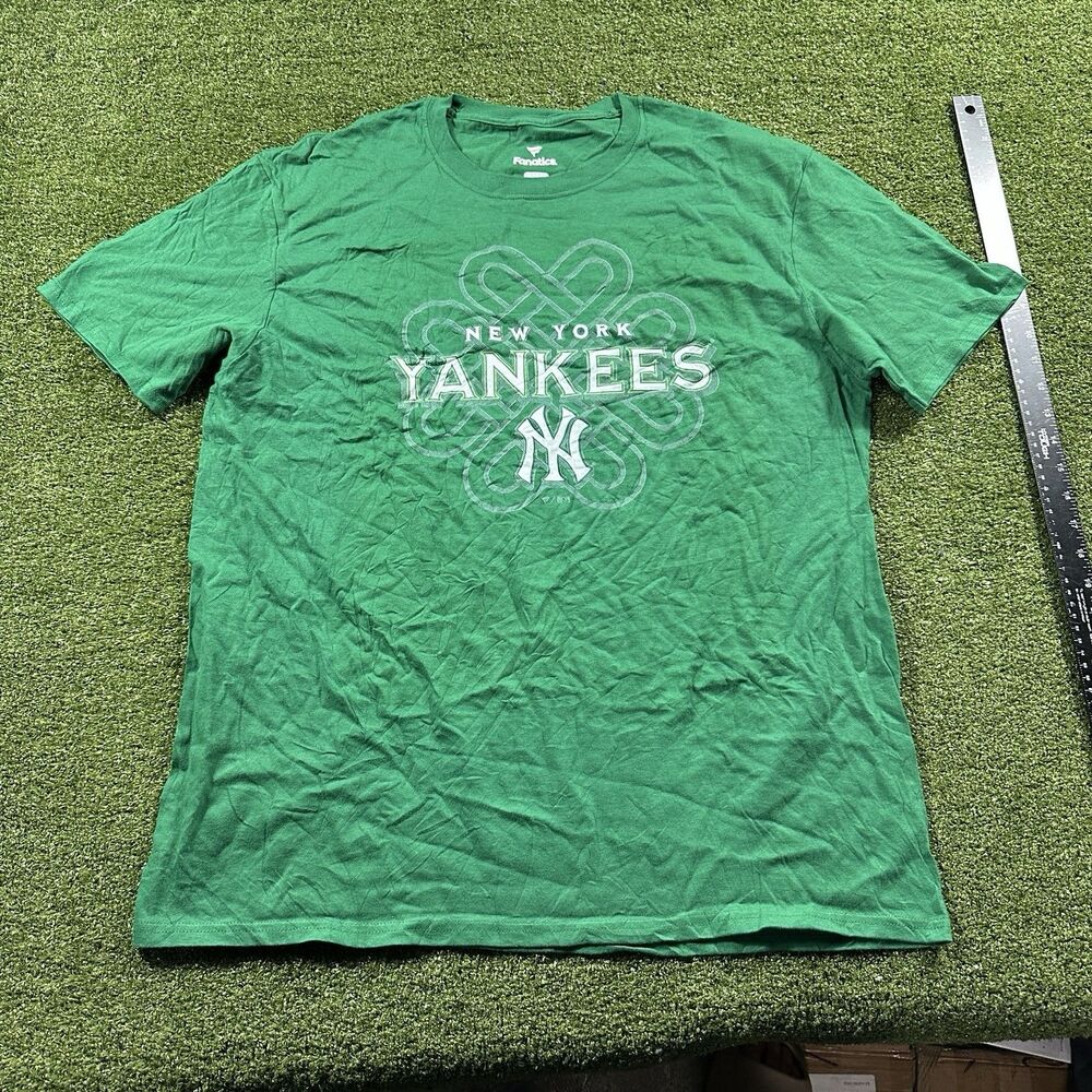 New York Yankees Fanatics Men's XL Green Tee NWOT